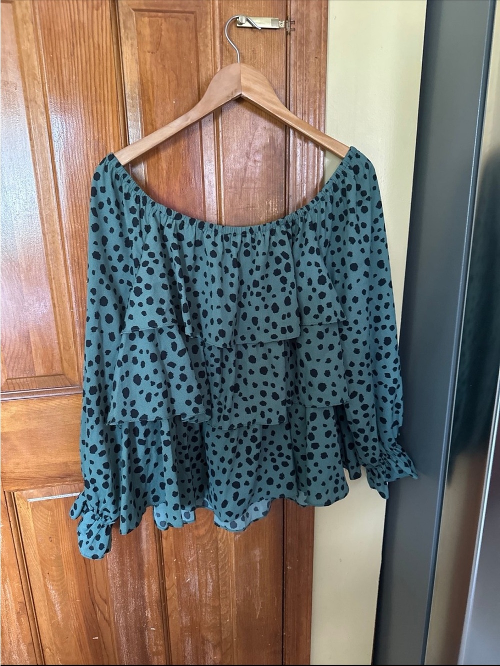 Forever 21 Green Polka Dot Off-Shoulder Ruffle Blouse